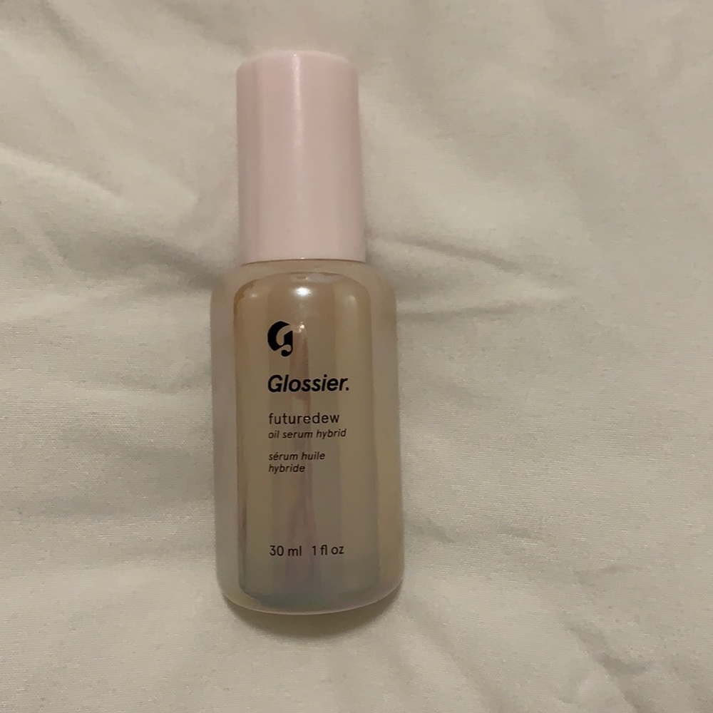 Glossier Futuredew!